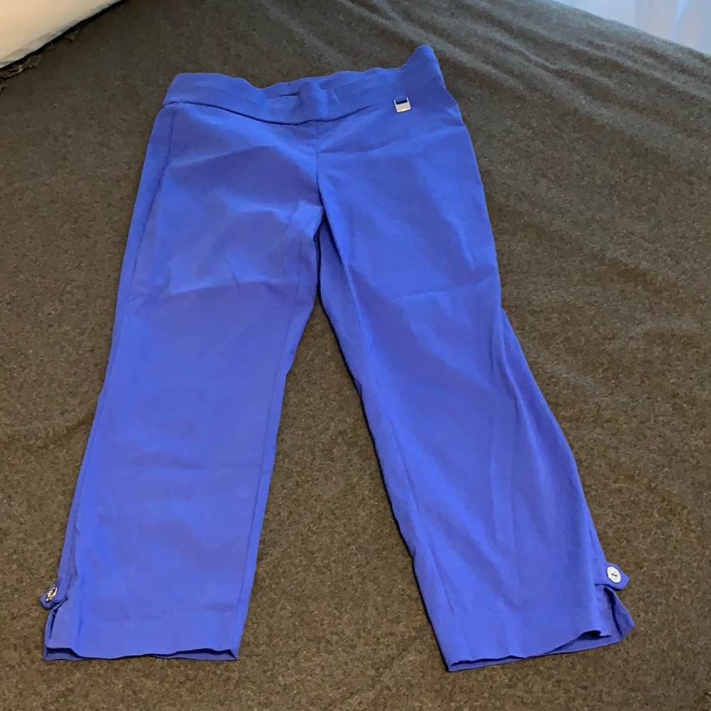 Women’s size 10 Capri dress pants
